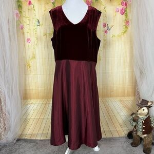 J PETERMAN Red Velvet Dress Size 22